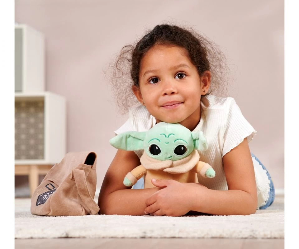 Disney Star Wars The Mandalorian Peluche Grogu Dans Son Sac 25 Cm 7 Disney Star Wars The Mandalorian Peluche Grogu Dans Son Sac 25 Cm – Image 5