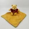 Disney - Winnie L'ourson - Mini Peluche Avec Doudou Jaune Rouge 25 Cm -Disney winnie20lourson2020peluche20avec20jaune20rouge202520cm