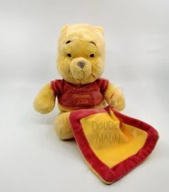 Disney - Winnie L'ourson - Peluche Avec Doudou Jaune Rouge 30 Cm